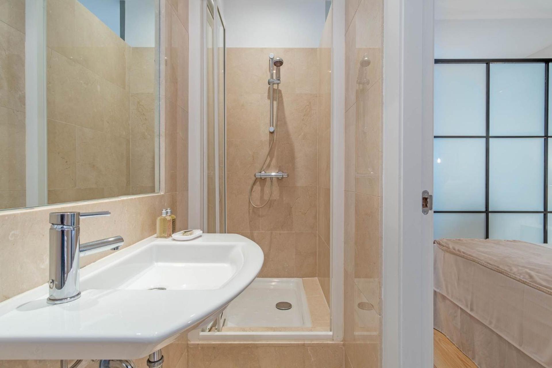 Loft En Barrio Latina Madrid La Latina VIIアパートメント エクステリア 写真